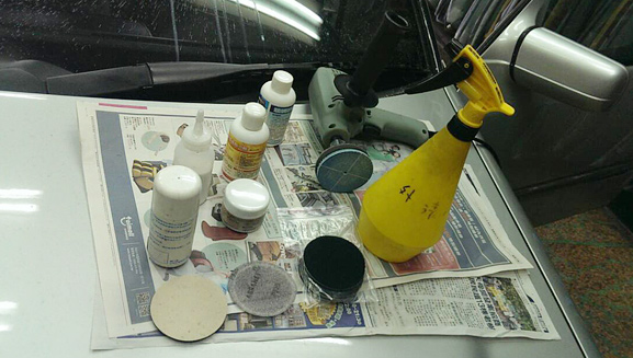 玻璃刮傷使用工具